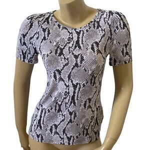 Express Womens XS Snake Print Gray Short Sleeve Fitted Stretch Keyhole Back